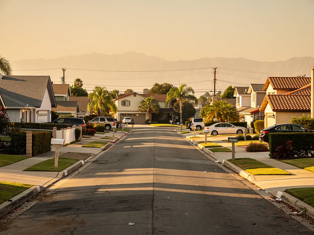 Hawaiian Gardens Roofing Pros roofers
